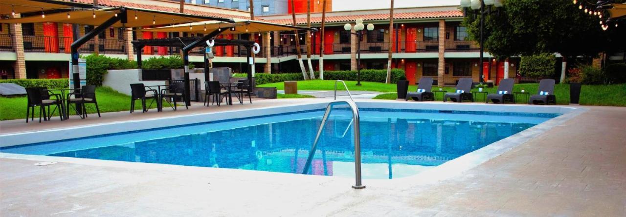 Hotel Colonial Mexicali Bagian luar foto