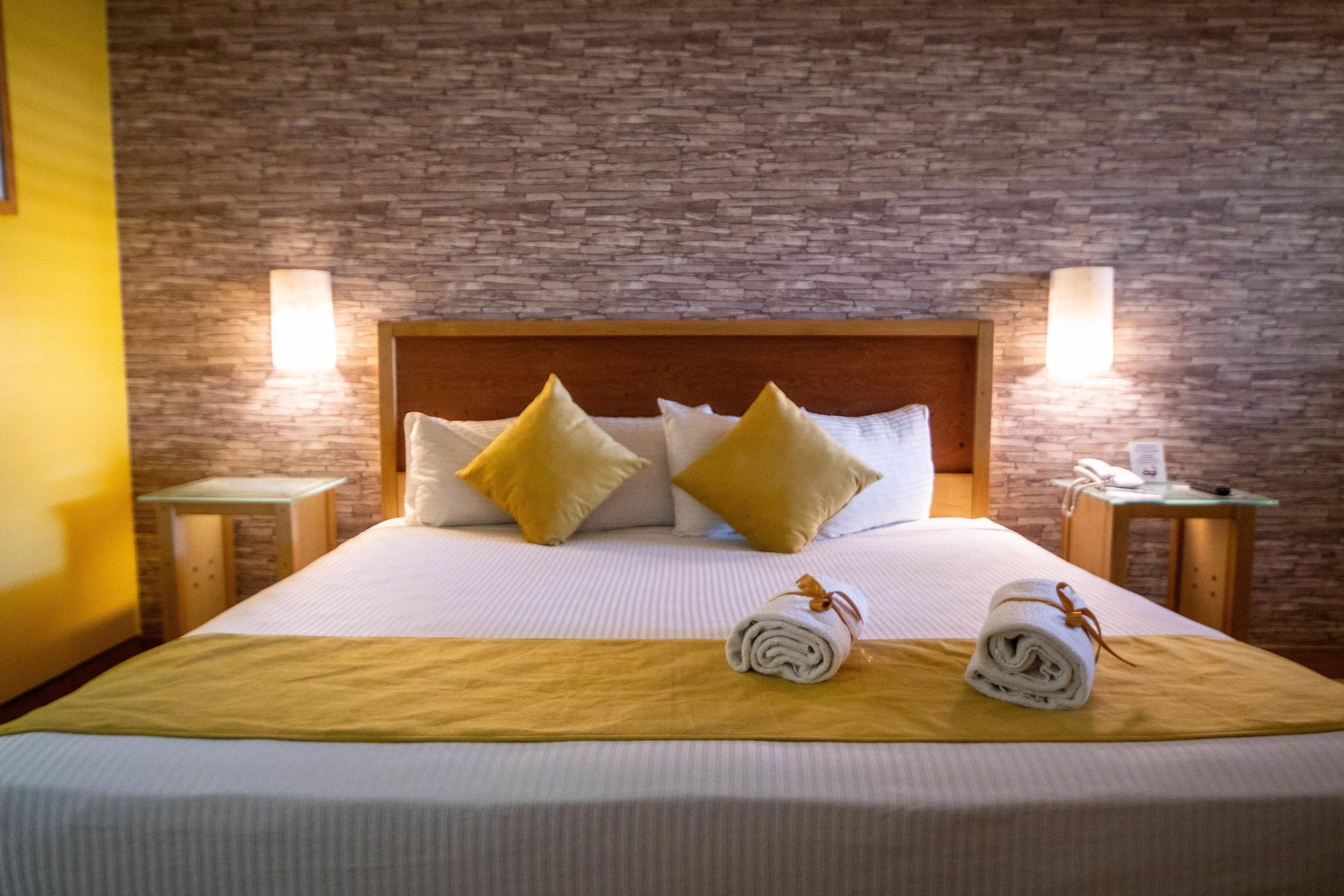 Hotel Colonial Mexicali Bagian luar foto