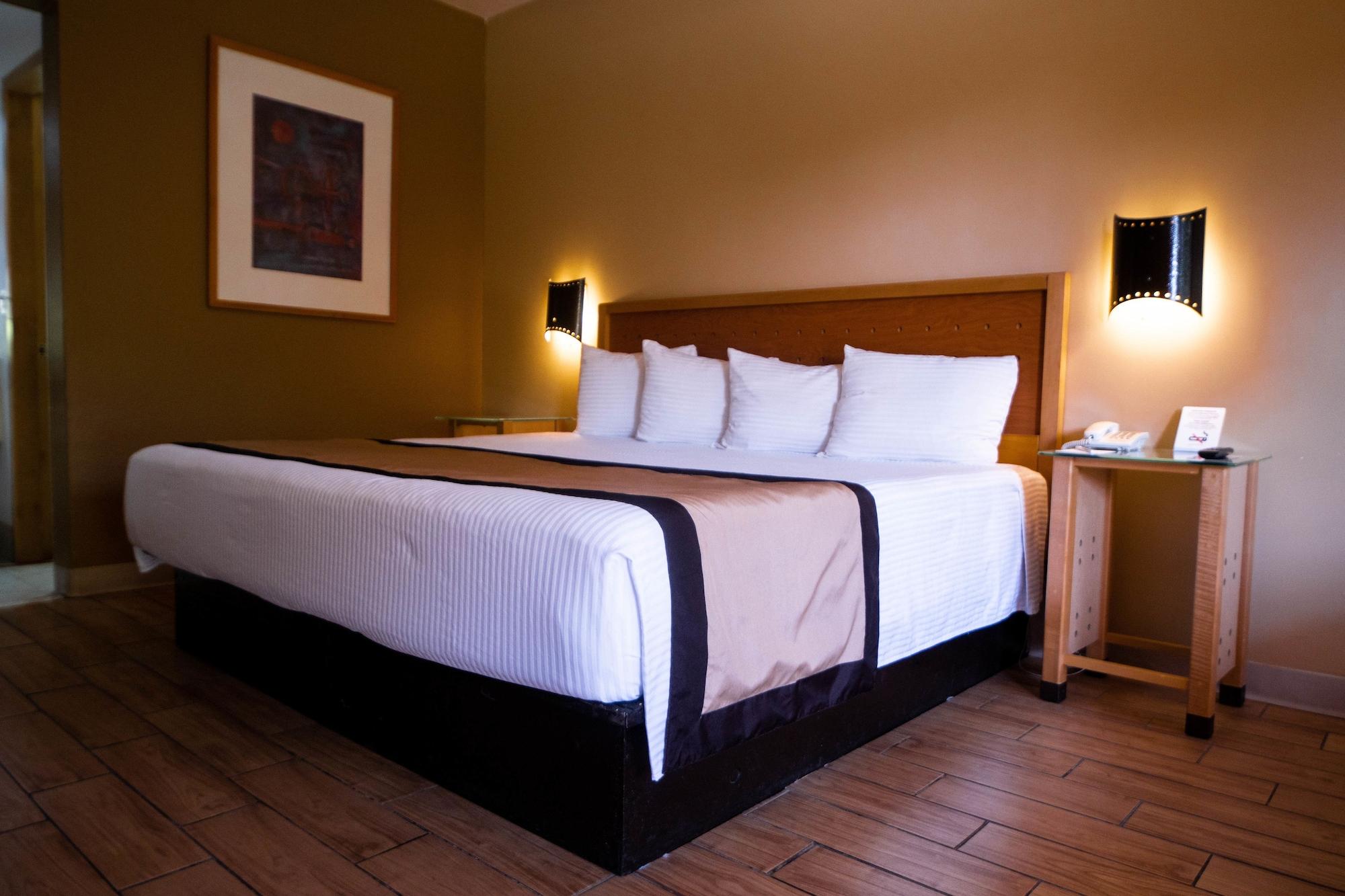 Hotel Colonial Mexicali Bagian luar foto