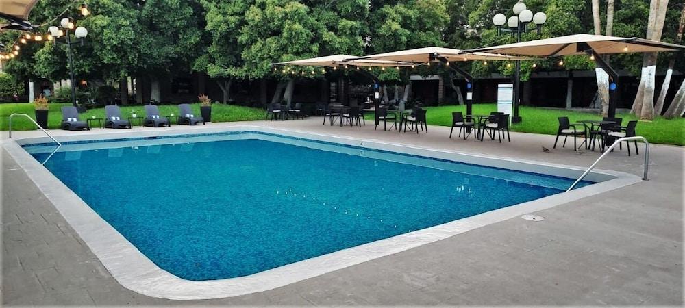 Hotel Colonial Mexicali Bagian luar foto