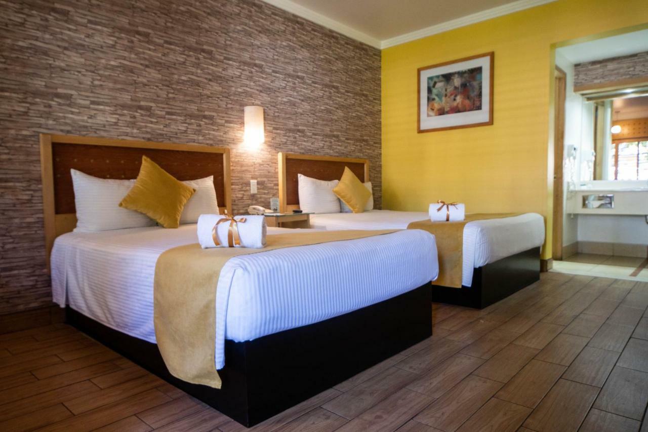 Hotel Colonial Mexicali Bagian luar foto